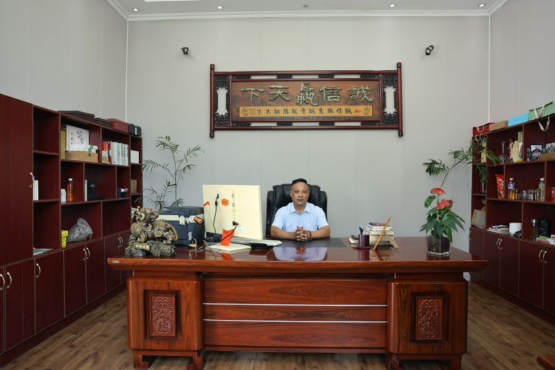 总经理李书正